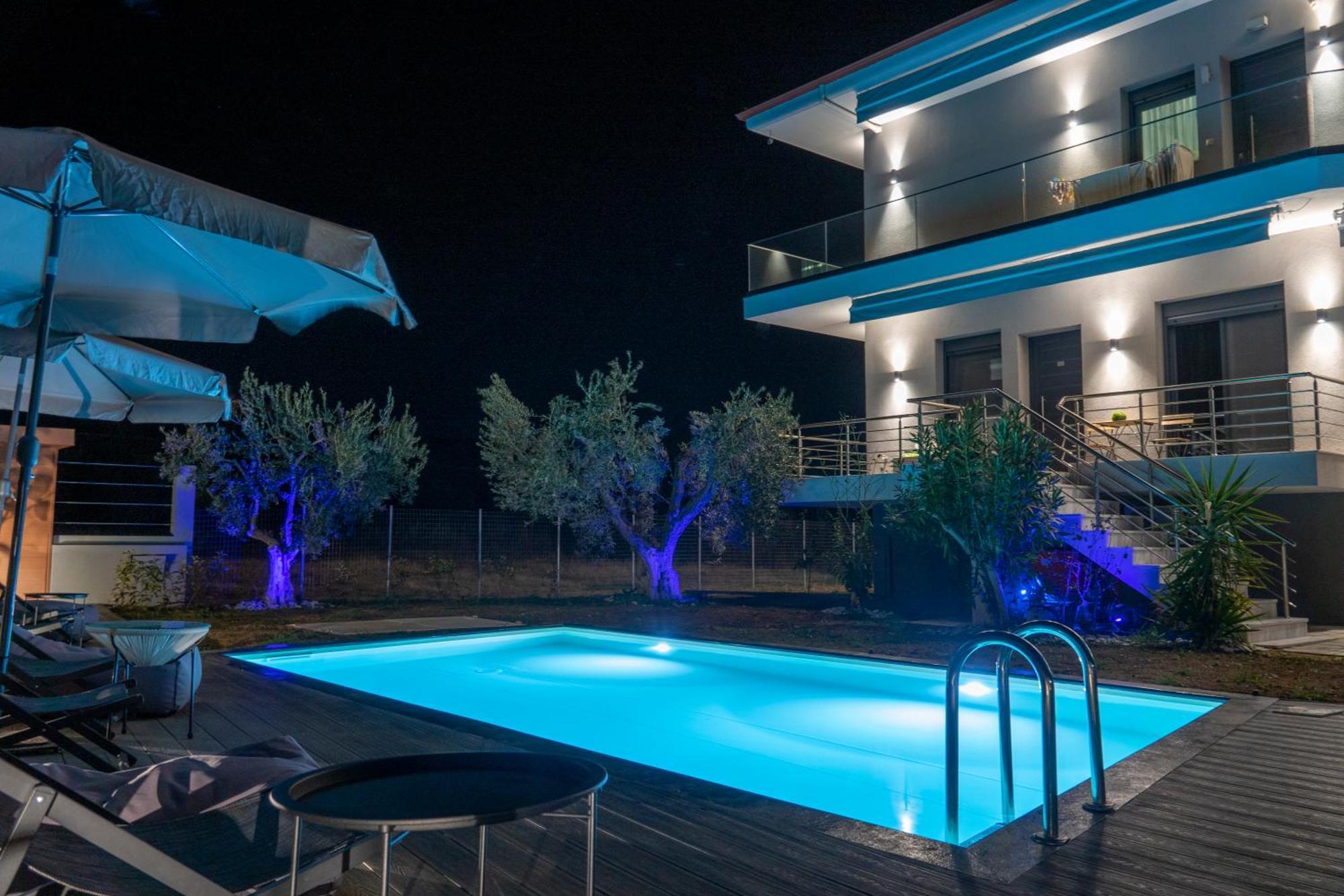 Berries Luxury Apartments Nea Moudania Luaran gambar
